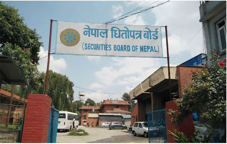 अनुमतिबिना वस्तु विनिमय बजार सञ्चालन गरे कारबाही