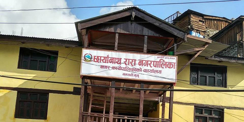 छायानाथमा दलितसँग लगनगाँठो कस्ने गैरदलितलाई नगद लाख सित्तैमा