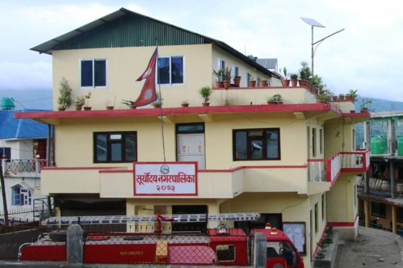 इलामको सूर्योदयमा क्रिकेट मैदान बन्दै