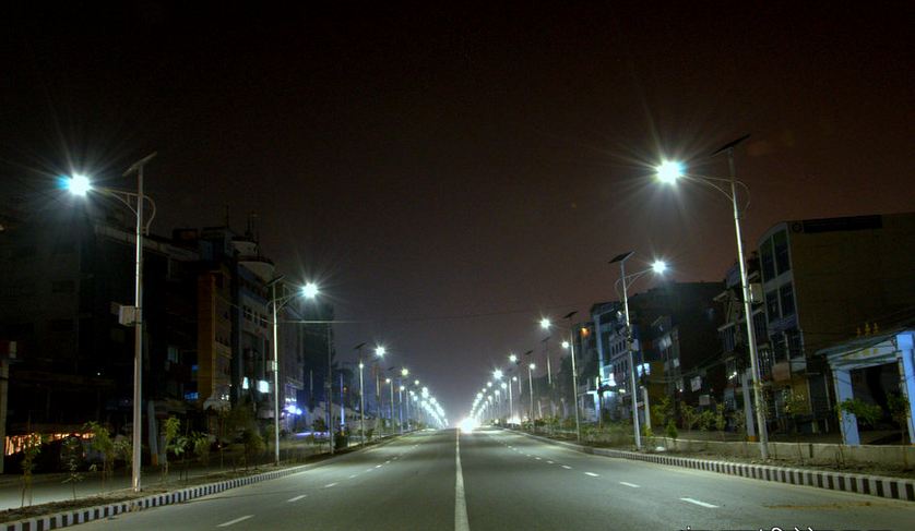 सम्झौता भएको दुई वर्षमा पनि जडान भएन स्मार्ट सडक बत्ती