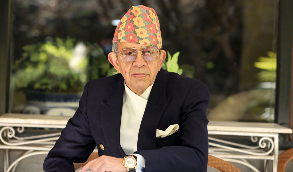 पशुपतिशमशेरले खुवाउने भए सांसदलाई सपथ