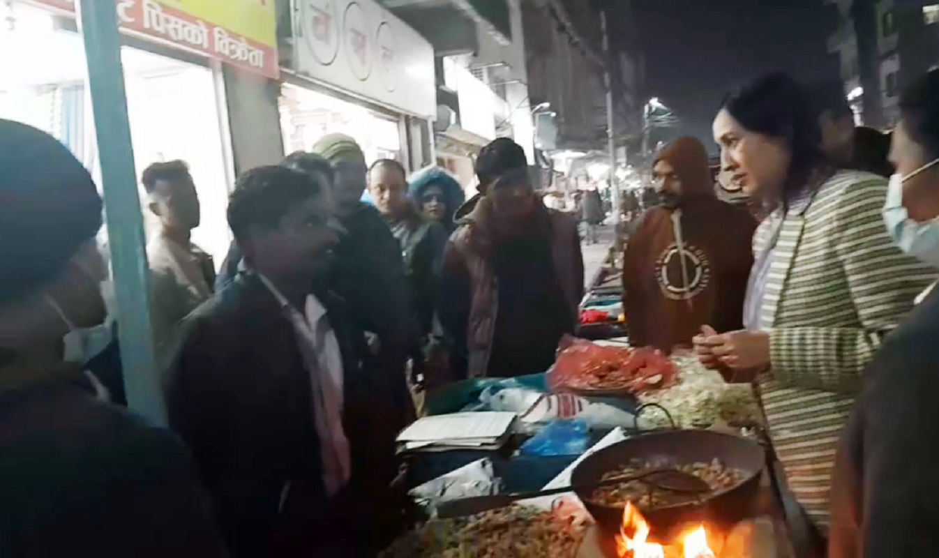 फुटपाथ व्यवसायीसँग नक्कली विल काटेपछि उपमेयर कार्कीको छड्के