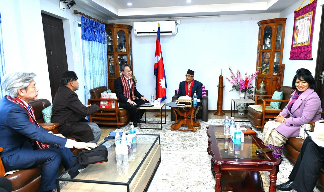ओली र नेपालसँग जापानी प्रतिनिधिमण्डलको भेट