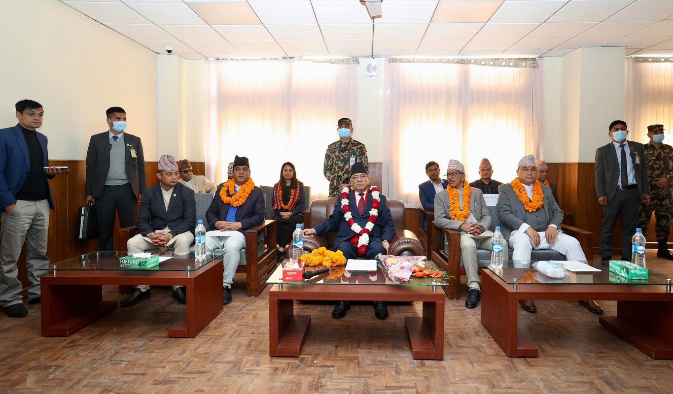 कैलाली पुगे प्रधानमन्त्री प्रचण्ड