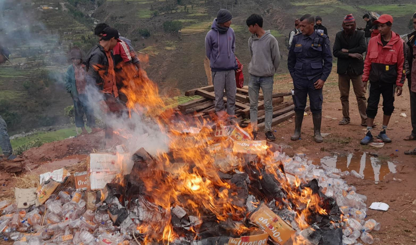 अवैध मदिरा नष्ट