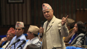 अमृतपाललाई खोज्न भारतीय सुरक्षाकर्मी नेपाल आउनु आपत्तिजनक : रघुजी पन्त