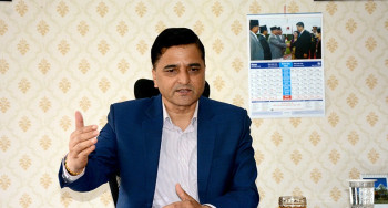 योगेशको आशंका- ३२ सिट भएको पार्टीले देश कसरी चलाउला?