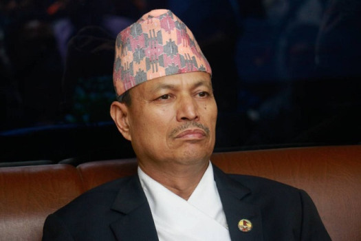 एमाले पेलाइमा थकित भए भीम रावल