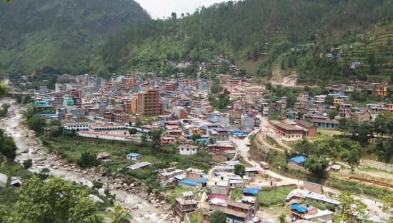 अब नमूना सहरमा व्यवस्थित बसपार्क