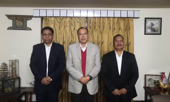 झलनाथ खनाल निवास डल्लु पुगे विप्लव
