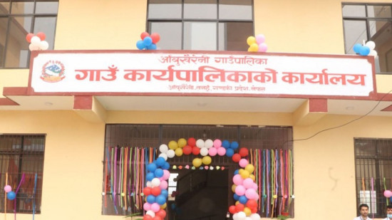सुपथ र सहज मूल्यमा बिक्रीवितरण गर्ने लक्ष्यका साथ आबुँखैरेनीमा आलु मेला
