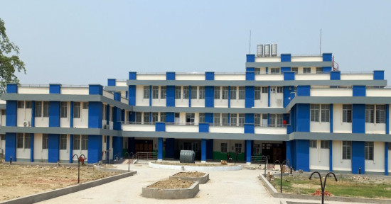 प्रादेशिक आयुर्वेद चित्सिालय धनगढीमा बढ्दै सेवा ग्राही