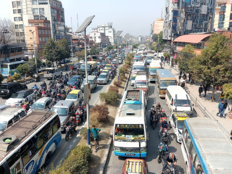 राष्ट्रपति निर्वाचनले बानेश्वर क्षेत्रमा अचाक्ली जाम