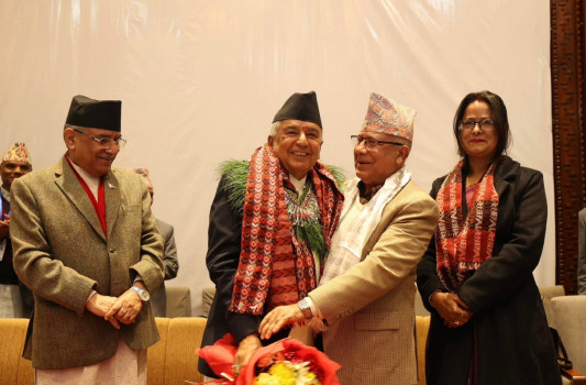 राष्ट्रपतिमा रामचन्द्र पौडेललाई जिताएकोमा ८ दलको धन्यवाद