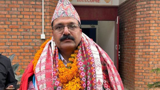 कर्णालीमा माओवादीका मुख्यमन्त्रीलाई एमालेले पनि दियो विश्वासको मत