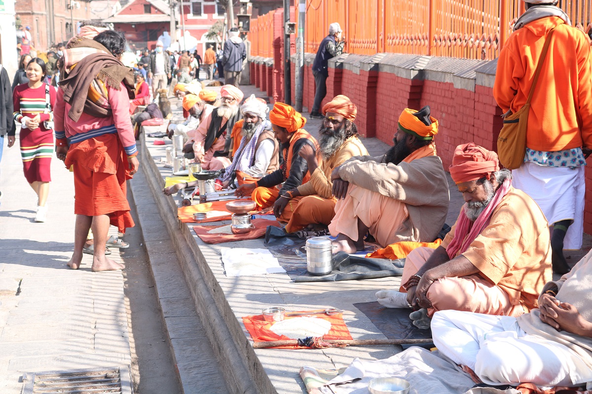 महाशिवरात्रिका लागि पशुपति आएका साधुहरु