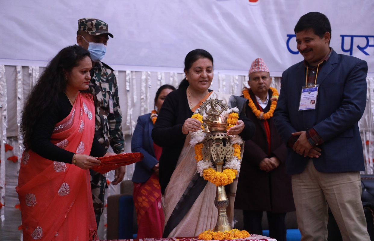 पत्रकारिता निष्पक्ष, स्वतन्त्र र मर्यादित हुनैपर्छ : राष्ट्रपति भण्डारी