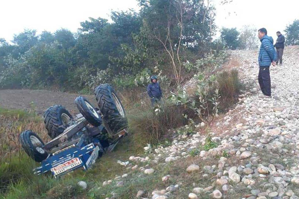 बर्दियामा ट्रयाक्टर पल्टिएर चालकको मृत्यु