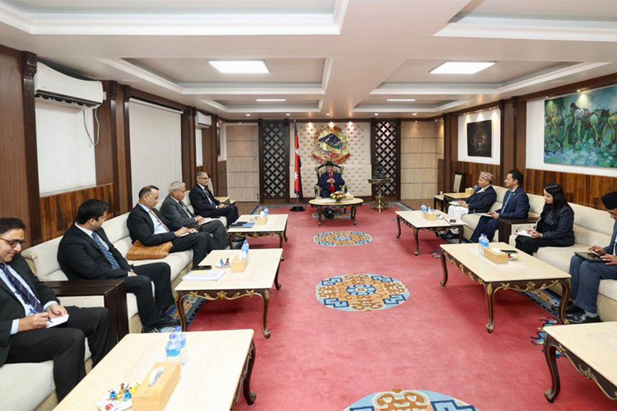 प्रधानमन्त्री दाहाल र भारतीय विदेश सचिव क्वात्राबीच भेटवार्ता