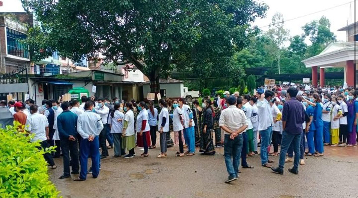 नेपालमा डाक्टरको संख्या ३२ हजार नाघ्यो