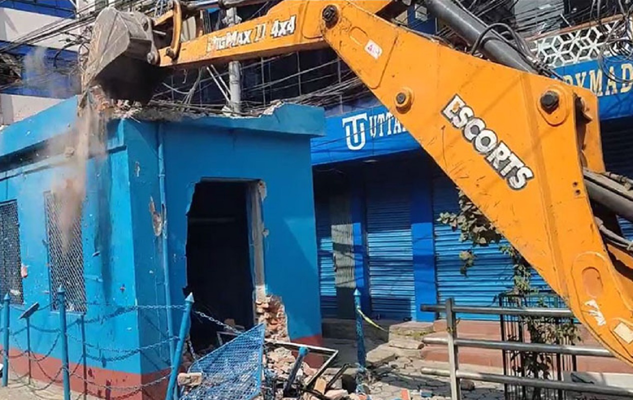मैतीदेवी प्रहरी विटमा महानगरको डोजर