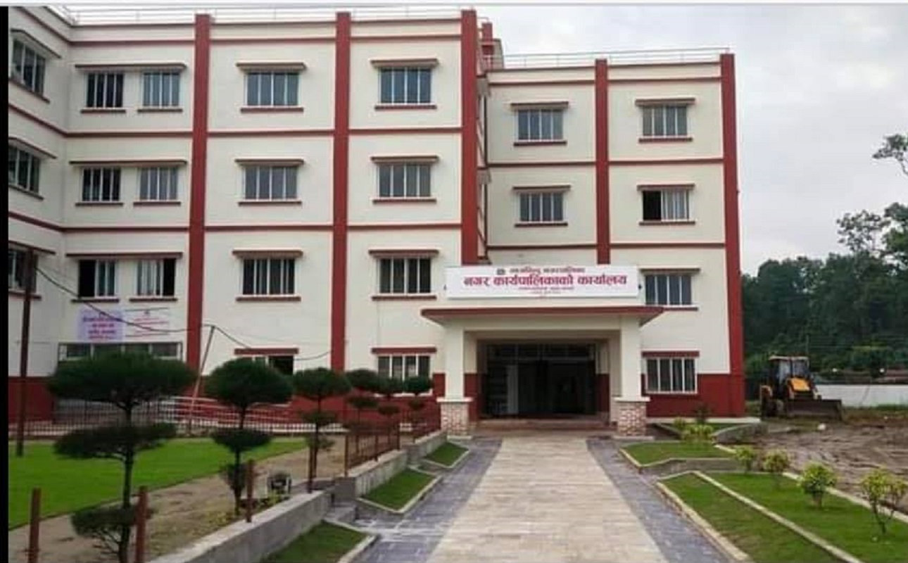 फोहर व्यवस्थापनसँगै जैविक मल उत्पादन गर्दै मध्यविन्दु