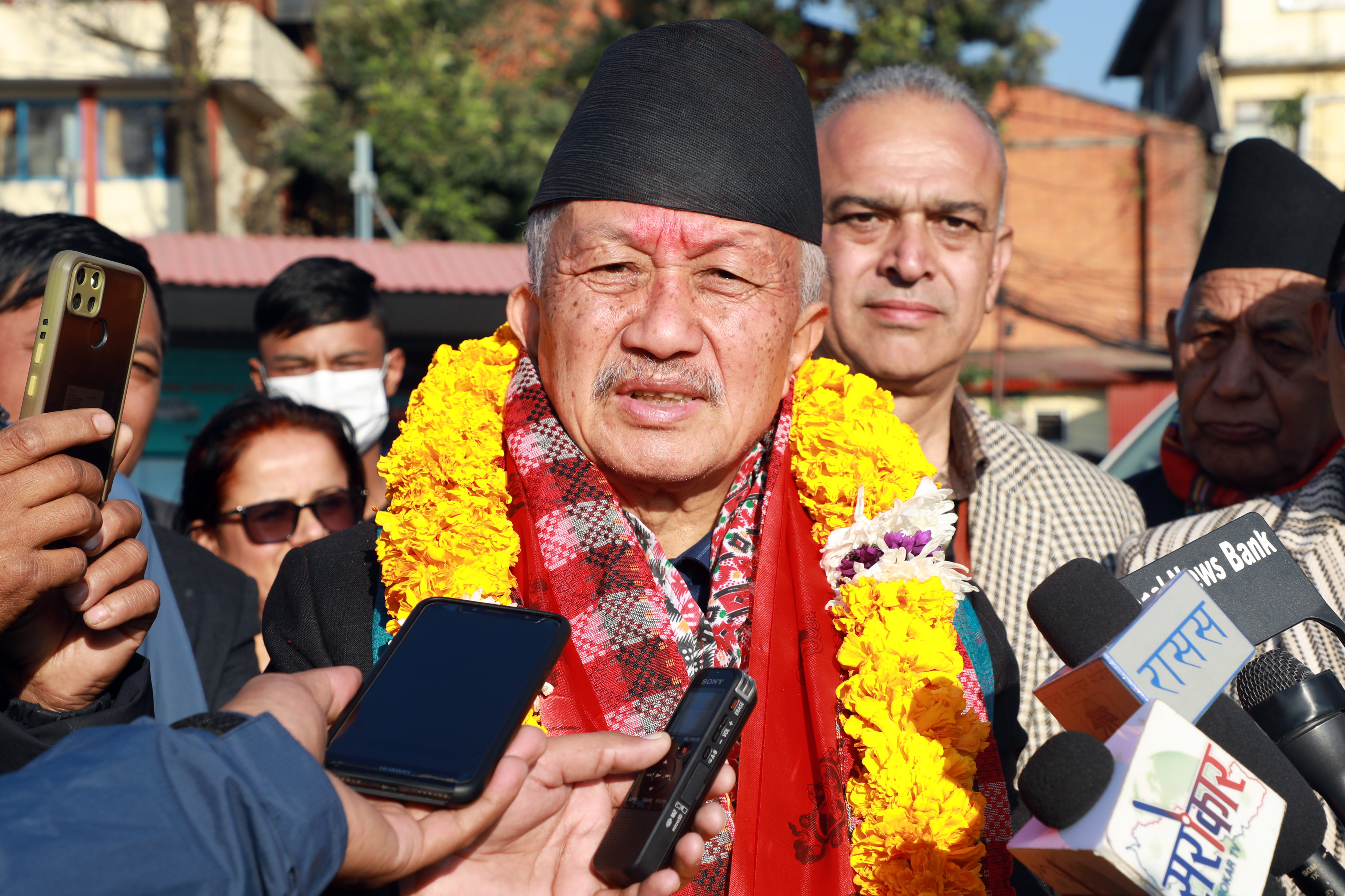जुनसुकै भूमिका निर्वाह गर्न हामी तयार छौं : सुवास नेम्वाङ