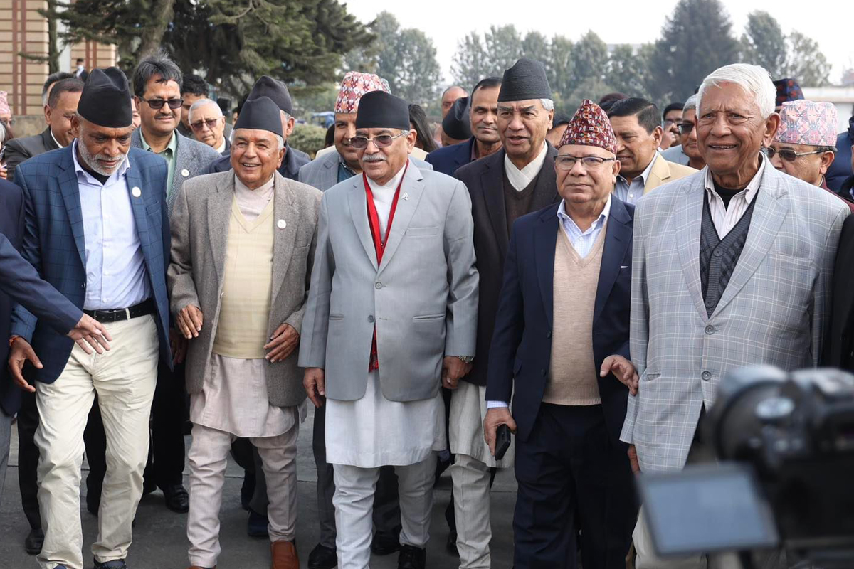 राष्ट्रपतिमा रस्साकस्सी, उपराष्ट्रपतिको छैन चर्चा