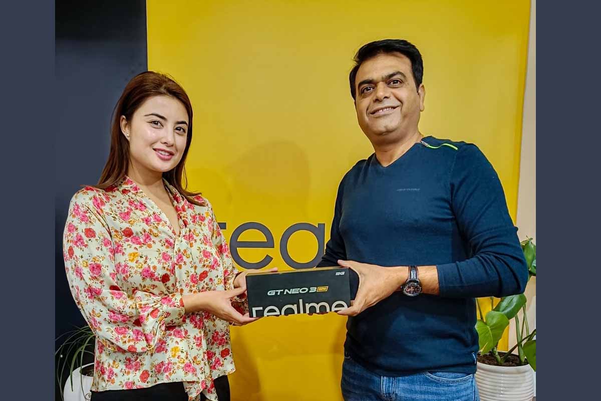 रियलमीको ब्रान्ड एम्बासडरमा नीति शाह