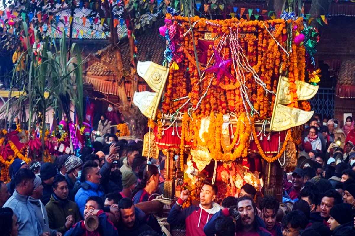 कीर्तिपुरमा सात गाउँले जात्राको रौनक