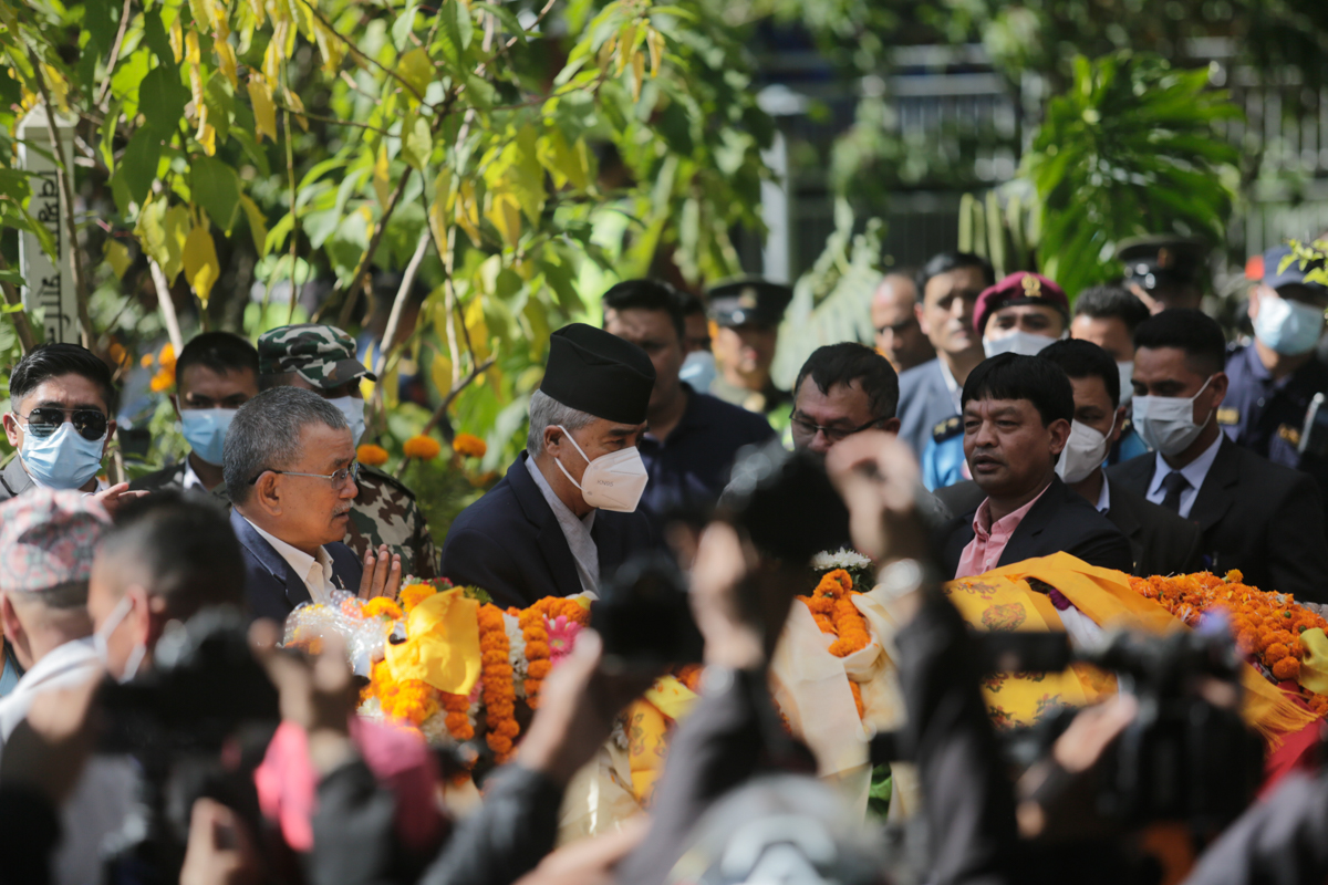 सत्यमोहनको अन्तिम बिदाइ [तस्बिरहरु]