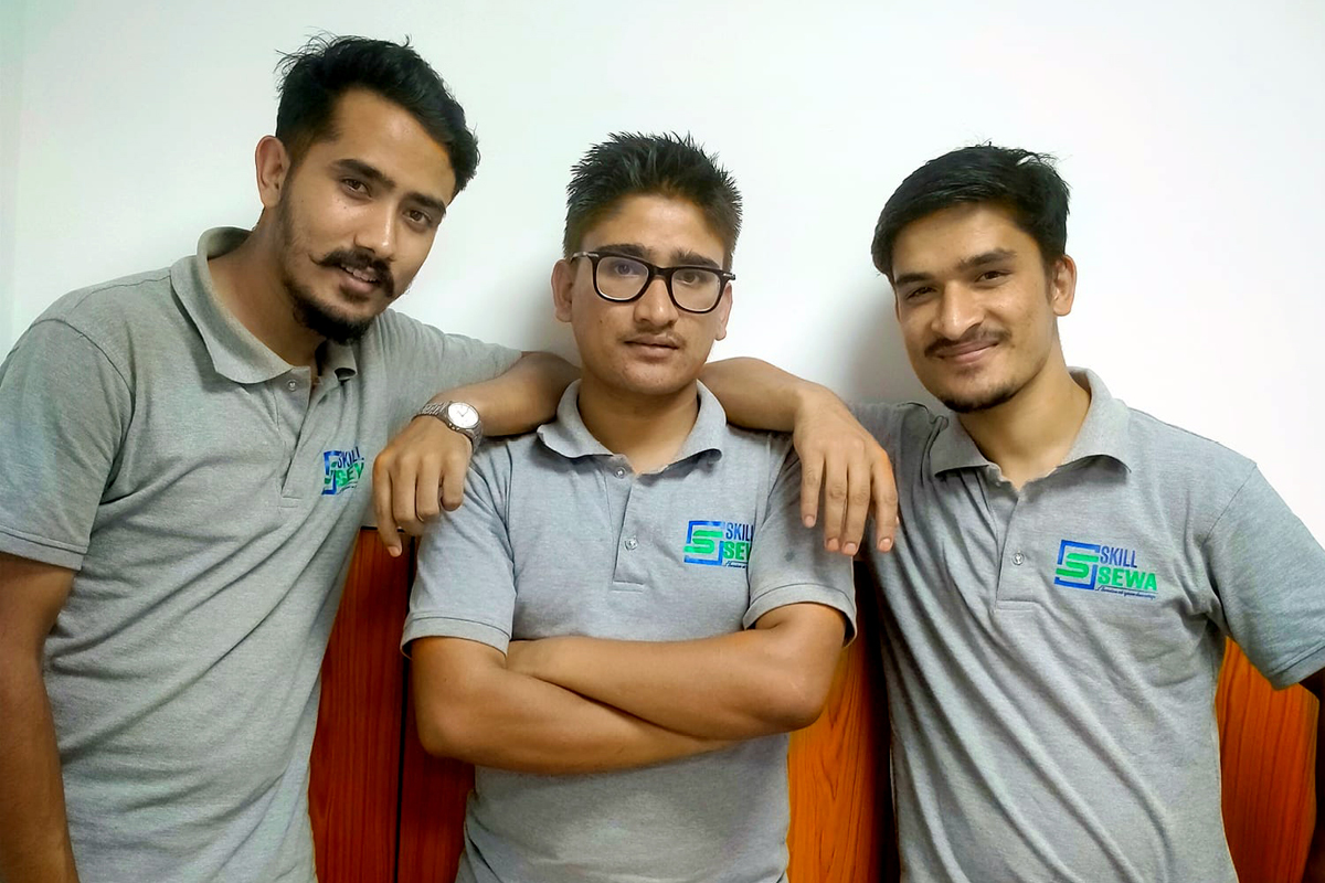 परिवारसँग विद्रोह गरेर खडा गरेको एउटा स्टार्टअप, जसले गर्छ घरको उपचार