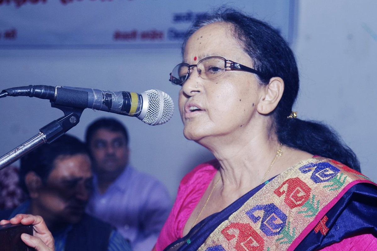 कर्मचारीलाई मन्त्री रेग्मीले भनिन्- महिला भनेर मलाई हेप्नु भएको हो?