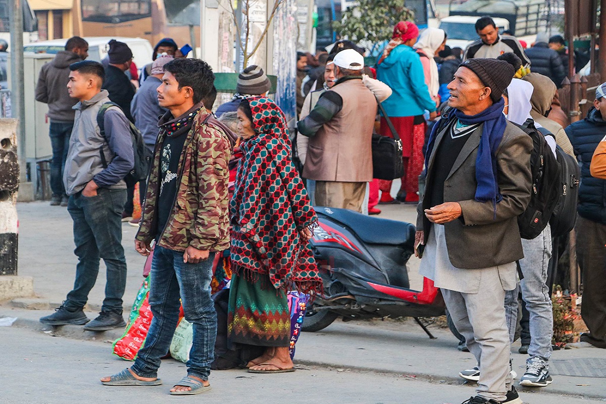 मतदानका लागि ६ लाखले छाडे उपत्यका